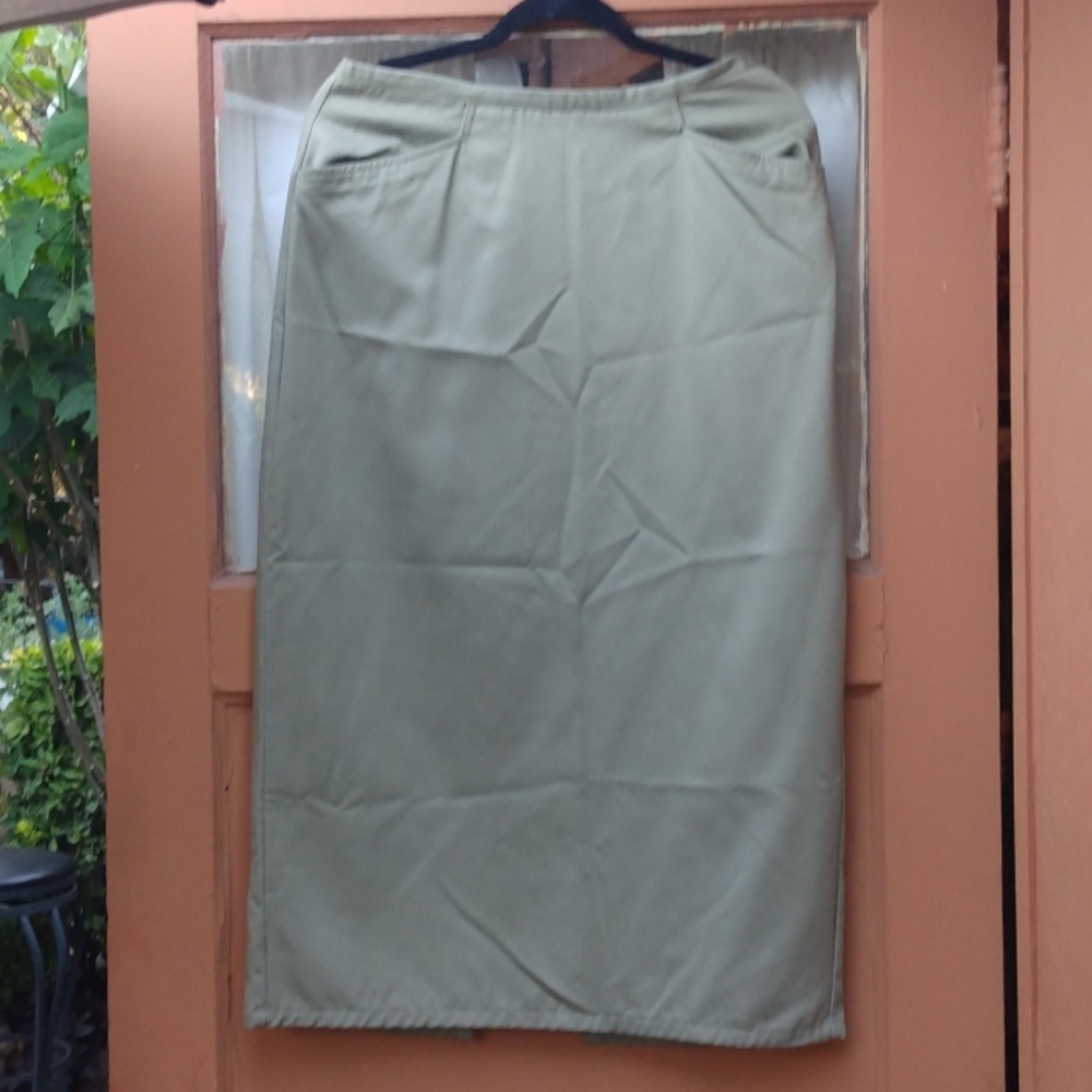 Long skirt light army green